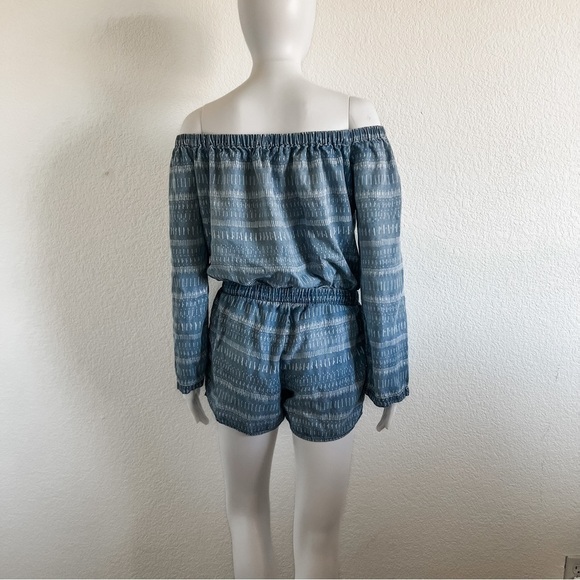 Cloth & Stone Long Sleeve Tencel Romper Off Shoulder Chambray Size XS - Picture 3 of 6